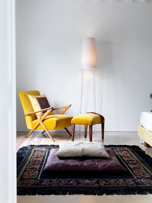 Yellow room