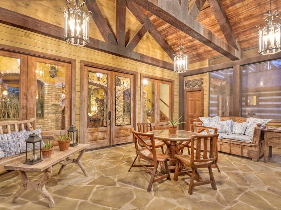 Front screened patio (a favorite spot for a good book and cup of tea or coffee)