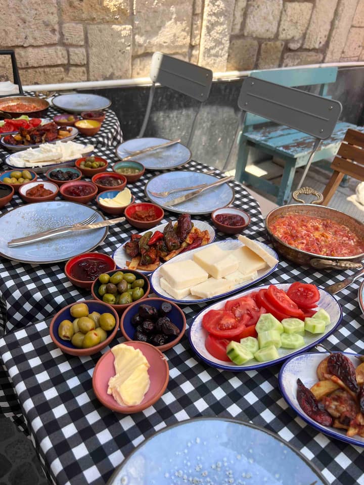 Alaçatı ÇArşı İçInde Cumbalı Oda - Alaçatı