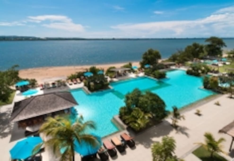 Sensational pool