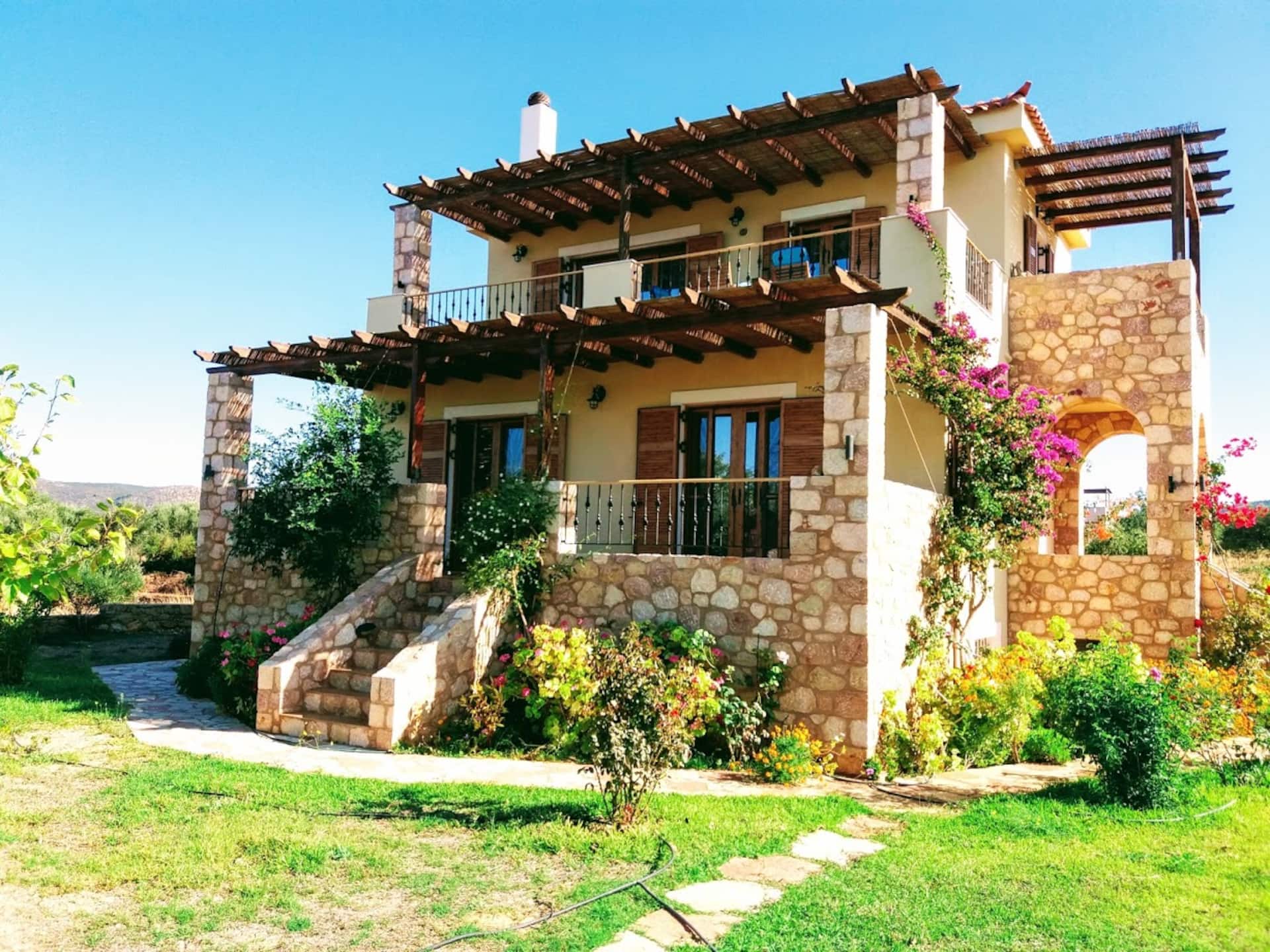 "Villa Othon-Leni" - Panoramic Sea View & Traditional Luxury
