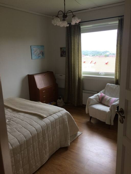 Bedroom with double bed