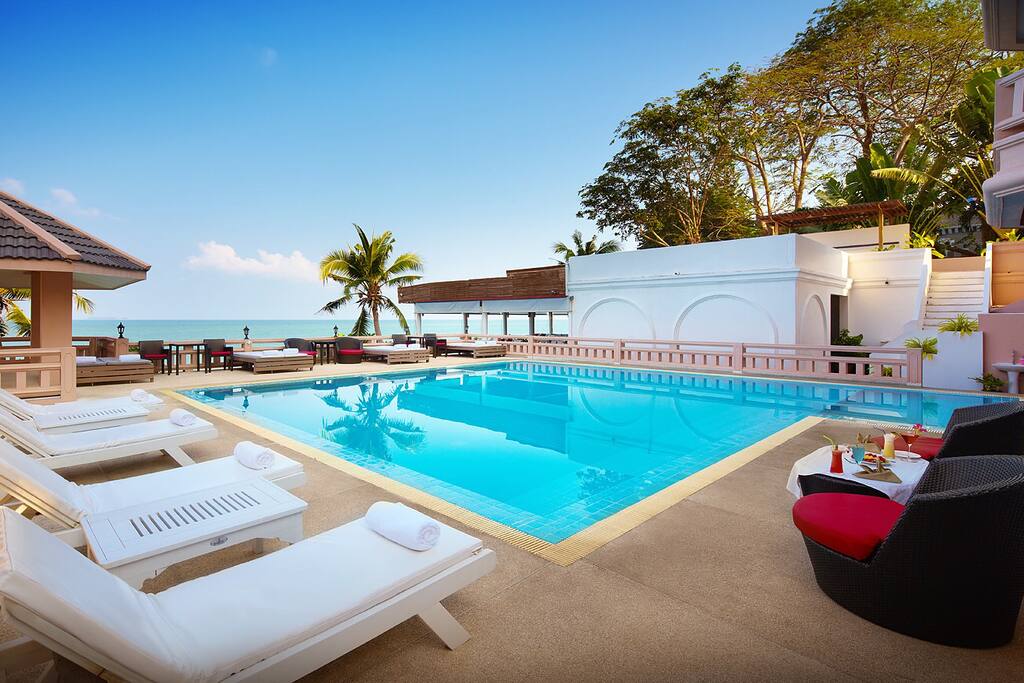 A nice swimming pool on cliff next to the sea.