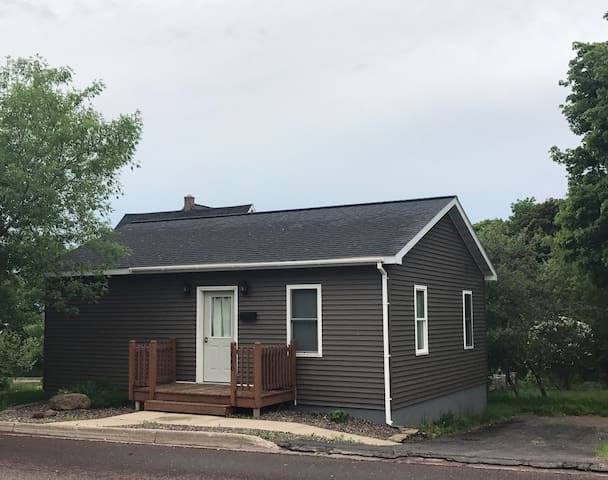 Clean and Comfortable Hancock Home