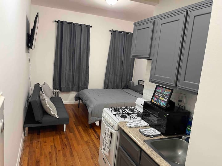 Modern Manhattan Flat Near Central Park Flats for Rent Modern Manhattan Flat Near Central Park Flats for Rent