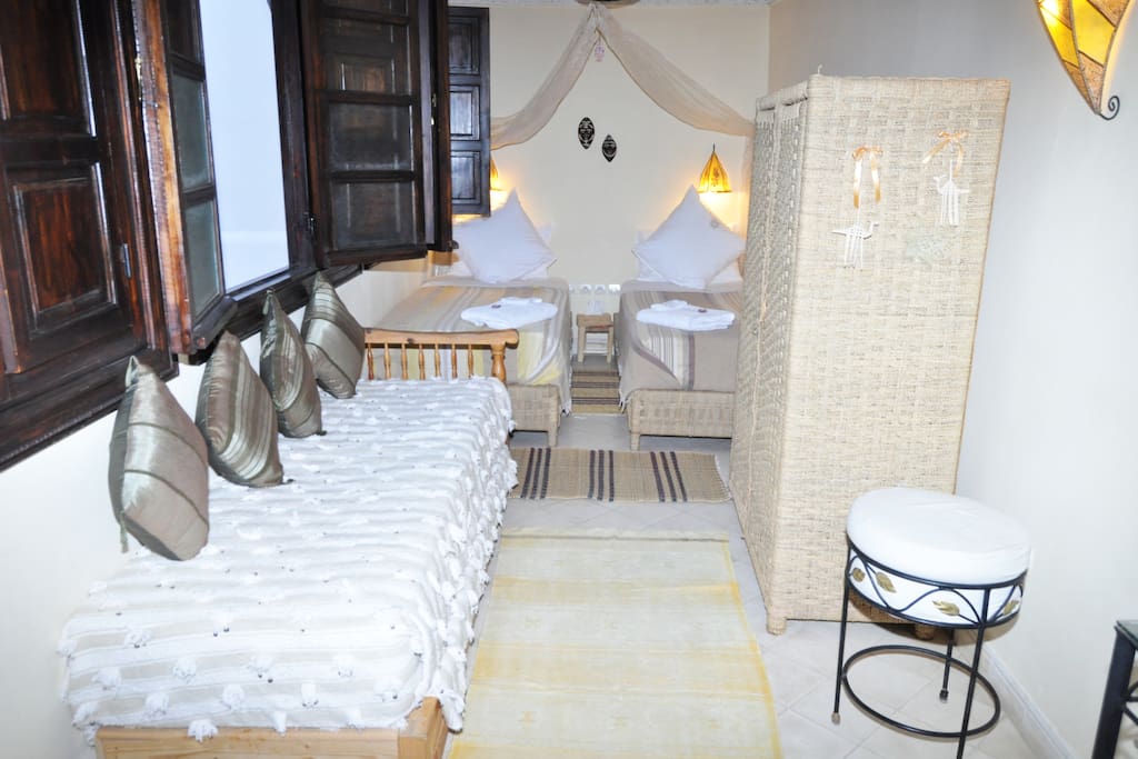 Faluia bedroom