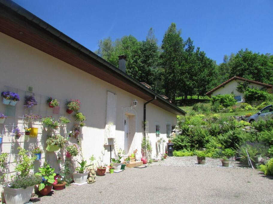 Ihr persönlicher Eingang und Parkplatz