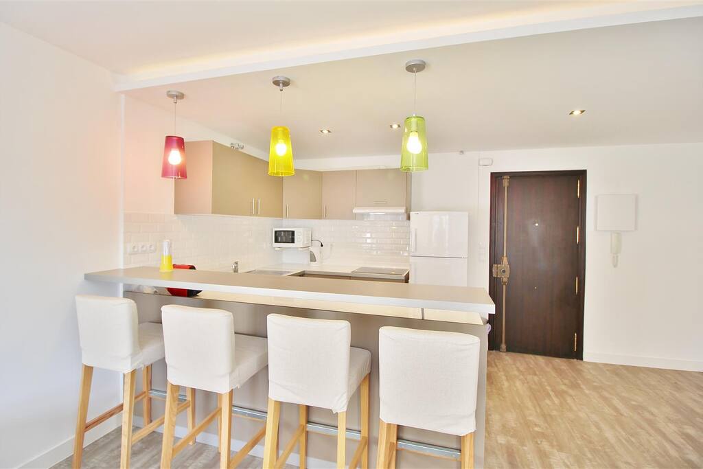 Breakfast Bar