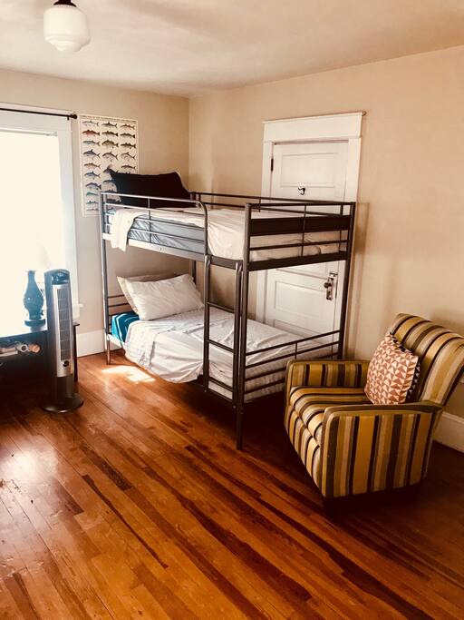 Spacious sleeping area for you and your new friends. Quiet hours and mutual respect for privacy.
