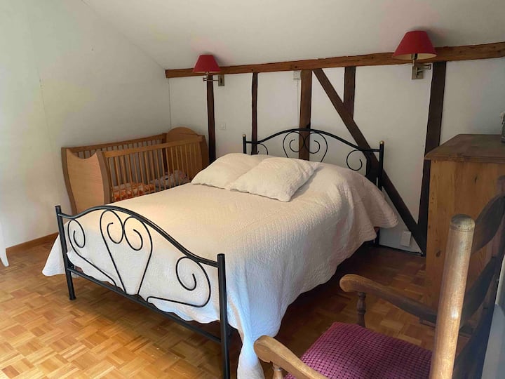Washbasin in the bedroom 