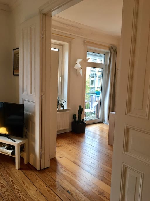 Esszimmer + Balkon