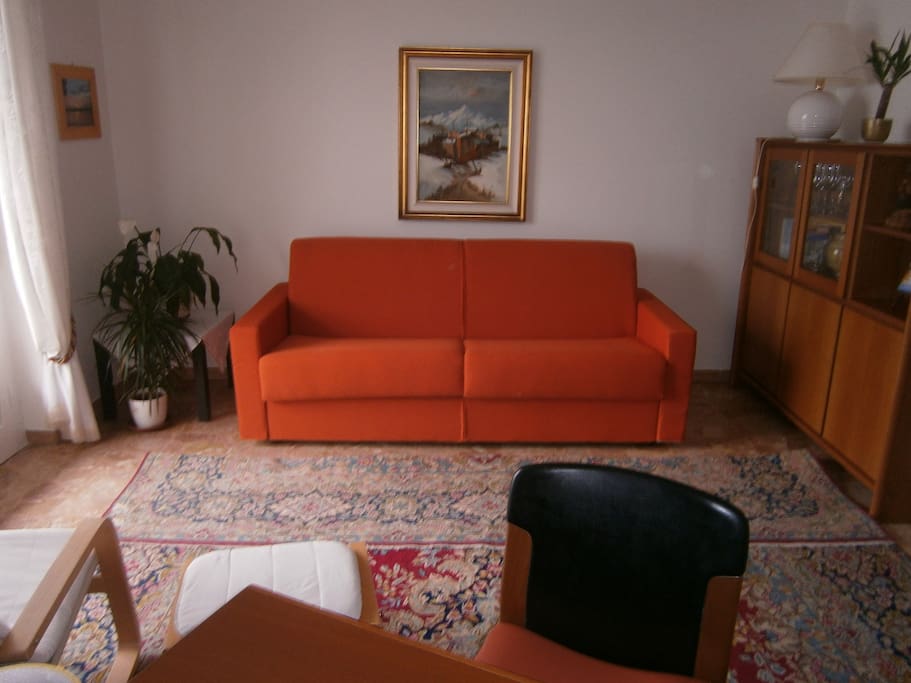 il divano nel salone