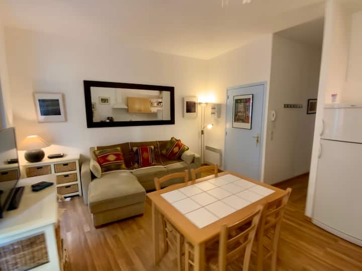 A Little Gem In The Heart Of Historic Collioure. - Collioure