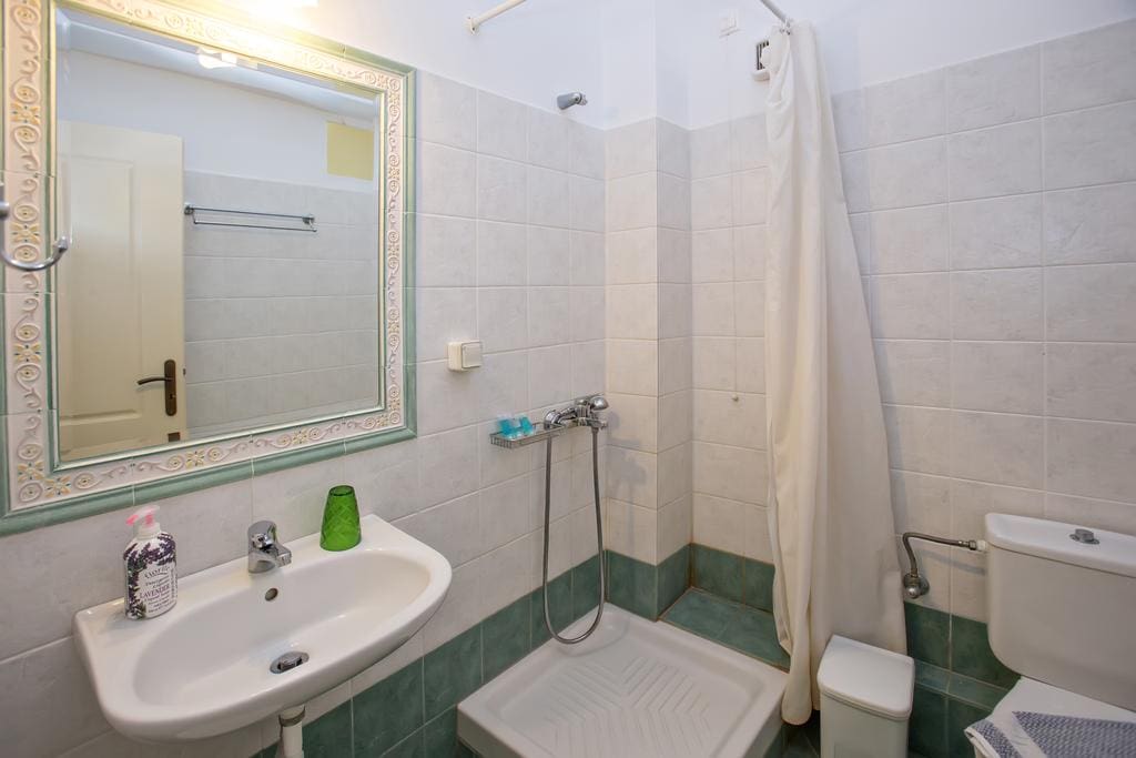Comfortable Shower