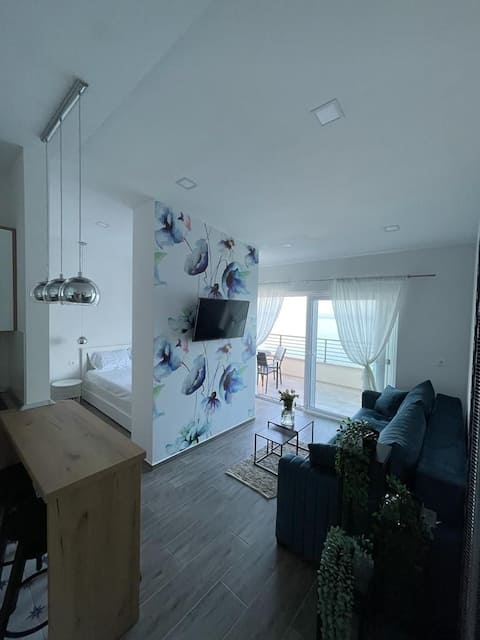 Studio apartment 2+2, terrace with sea view