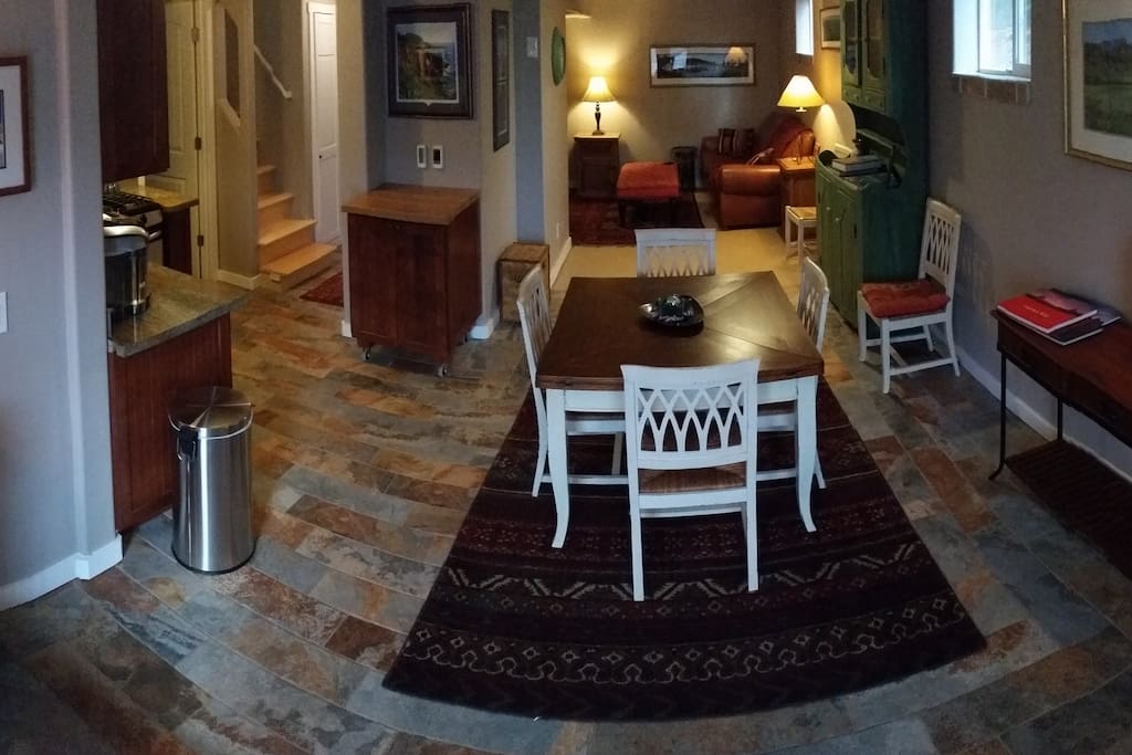 Cozy, Stylish Apartment with heated tile floors!