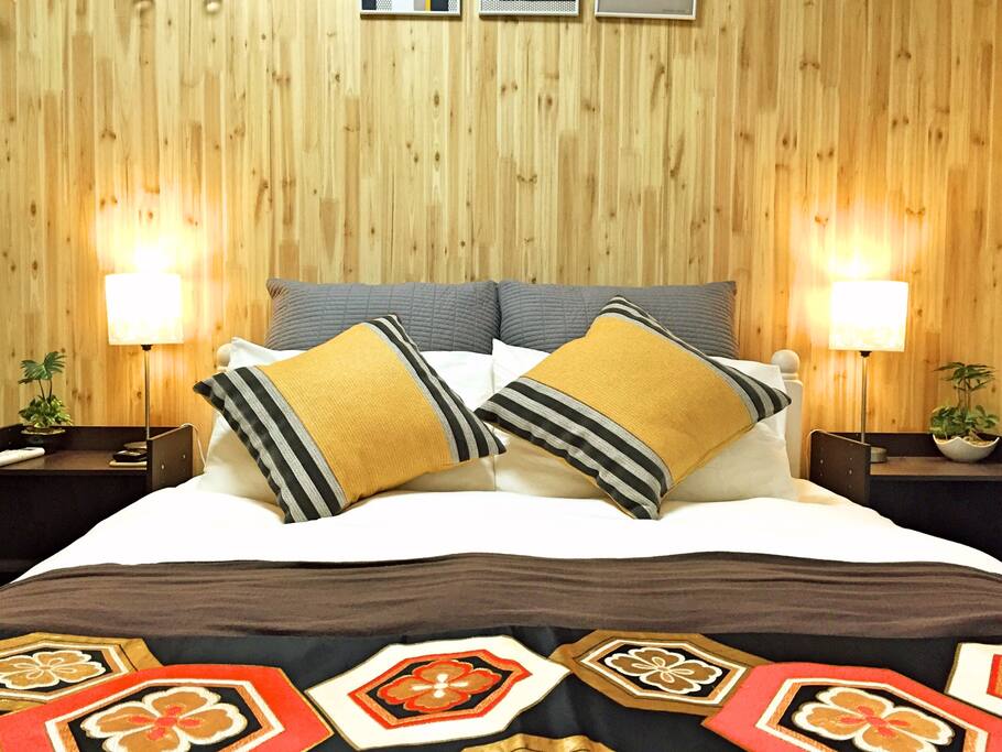 Double size bed