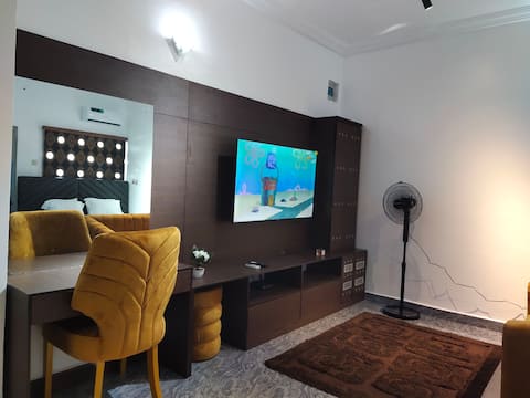 Keev Homes & Apartment