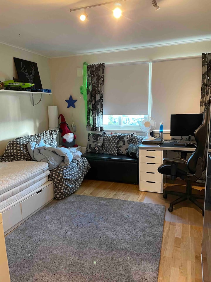 غرفة النوم 2