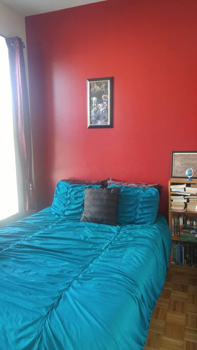 Queen size bed