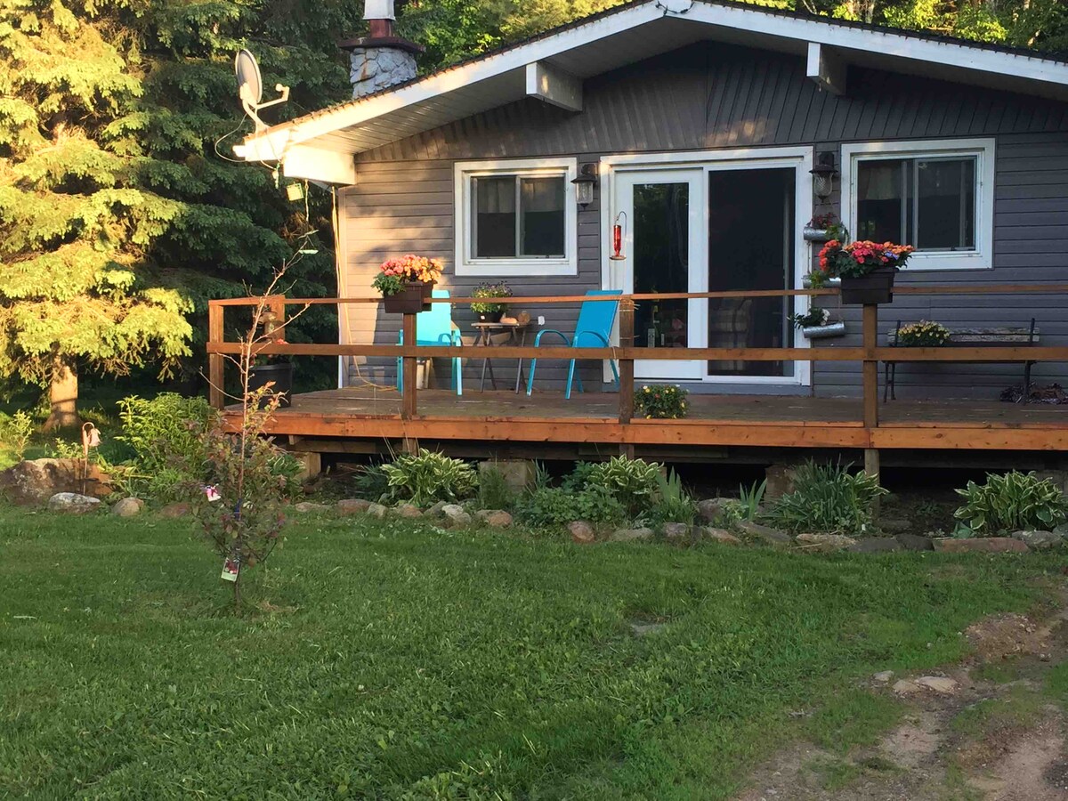 Country Home Relaxing quiet getaway Houses for Rent in Wilberforce