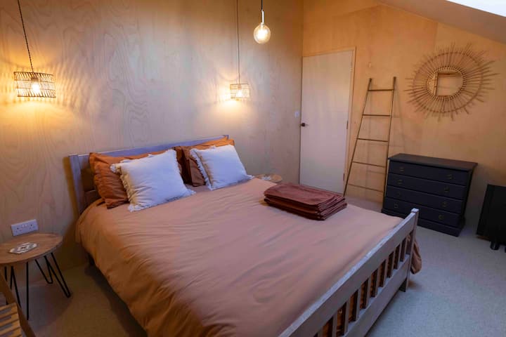 غرفة النوم 1