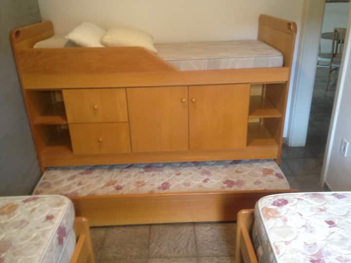 Dhomë gjumi 2
