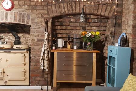 Servants Quarters:  Character Basement Apartment