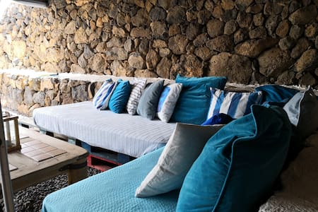 EL RINCONCITO DEL MOJON/PRIVATE