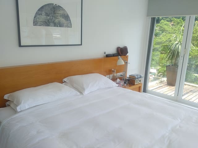 Dream beach house , perfect staycation. Near city gallery image 4