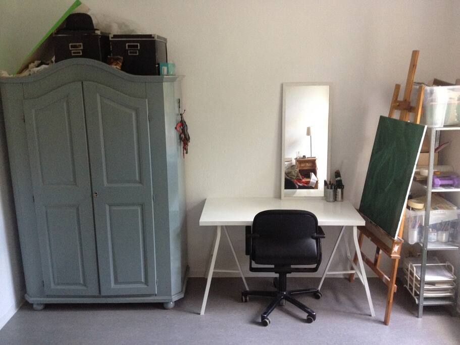 Closet and table that you can use