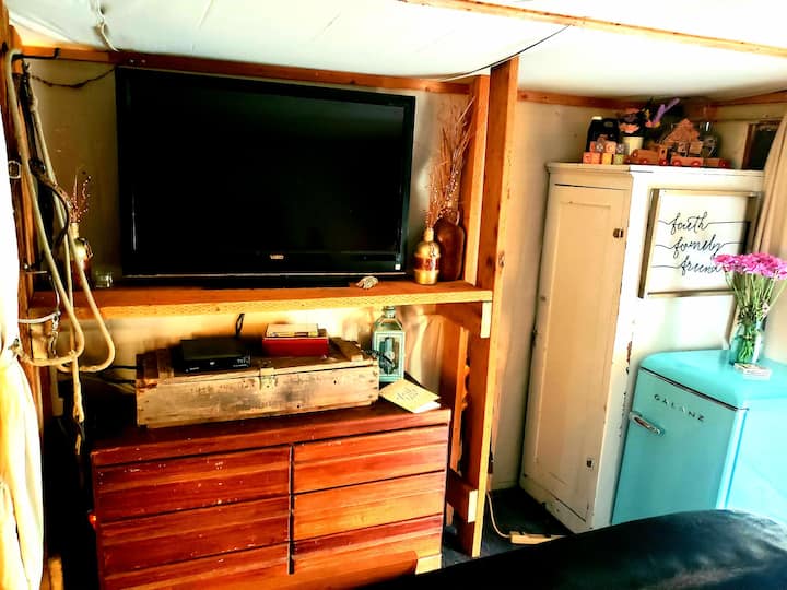 40 inch flat screen with DVD player.