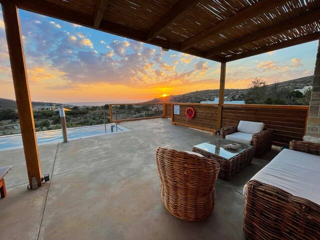 Luxury holiday experience Phaestias Terra Villas