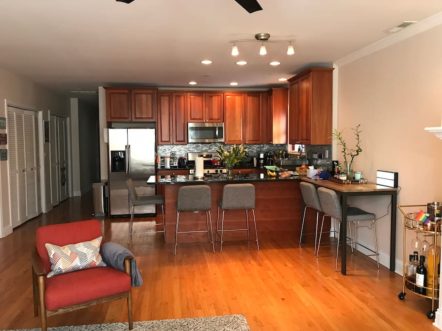 Living Room / Kitchen