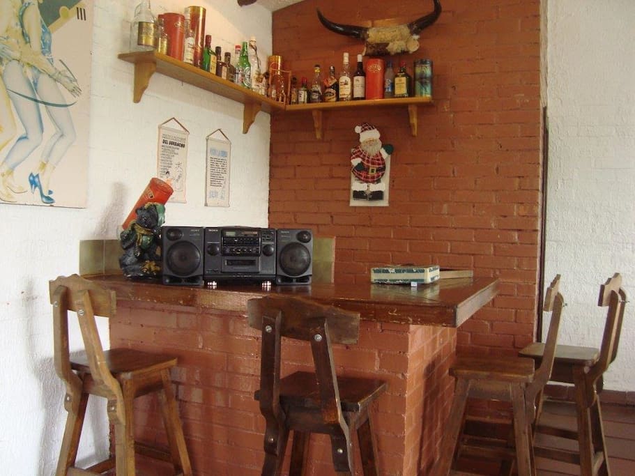 Mini bar - ideal for private parties. Mini bar - ideal para reuniones