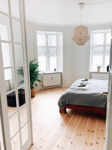 CPH Lake View Living gallery image 4