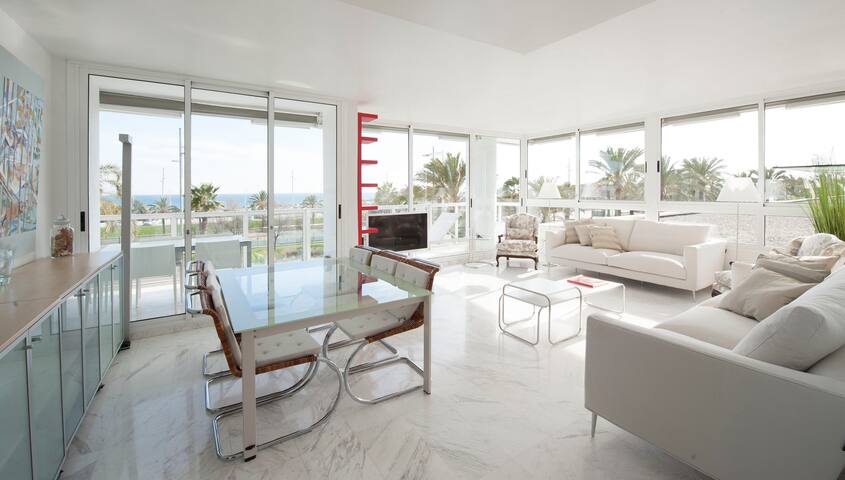 Sea view three bedroom apartment in Garcia Faria gallery image 4