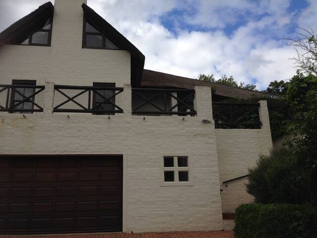 Country feel in the city gallery image 2