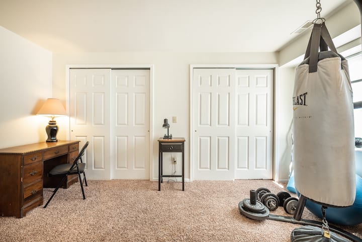 שולחן עבודה.