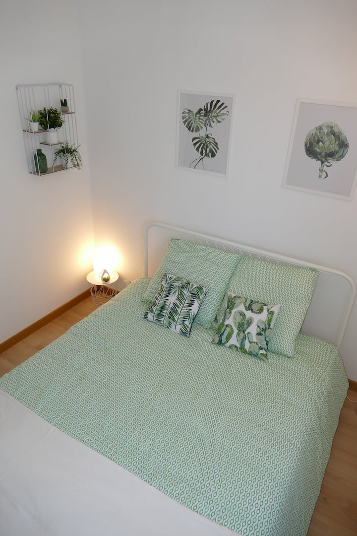 Disneyland Paris 70m Face Parc Place Ariane Apartments For Rent In Serris Ile De France France