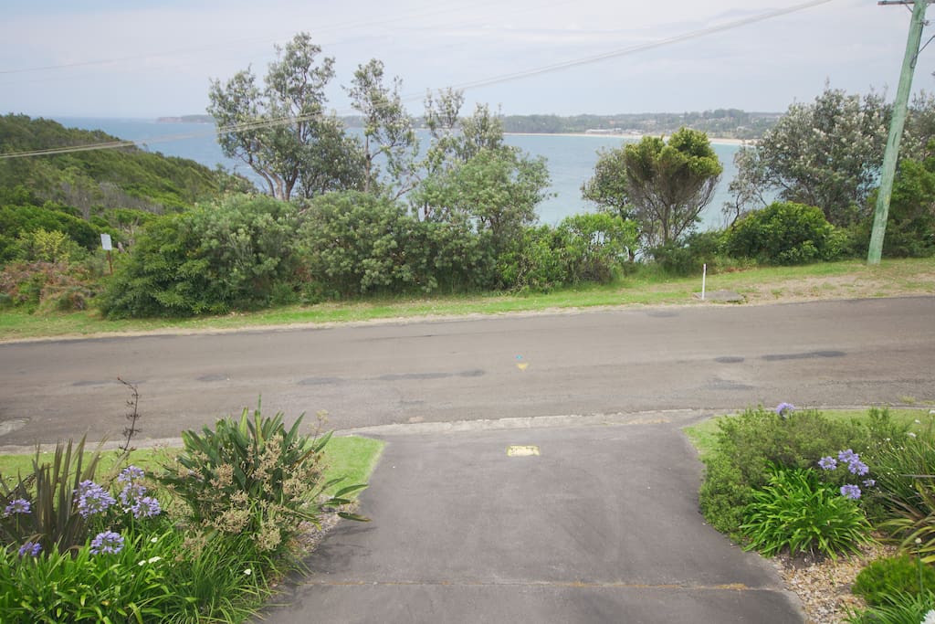 High on Bannisters Headland - 3 mins walk to Rick Steins at Bannisters