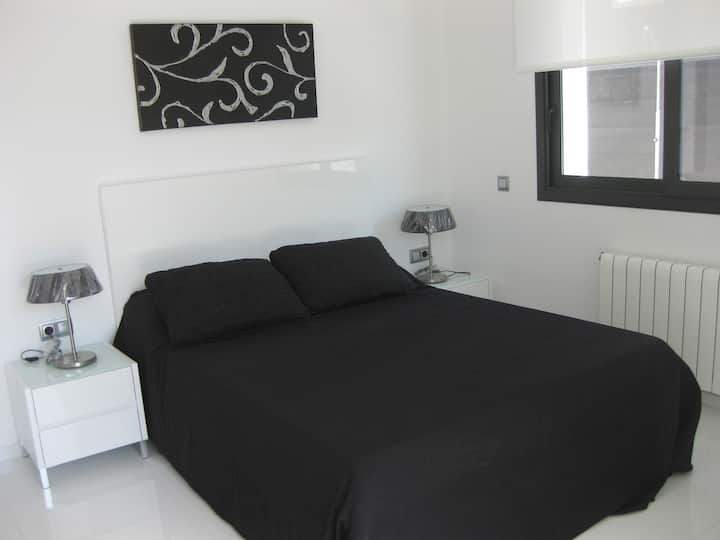 DORMITORIO PRINCIPAL TIPO SUITTE