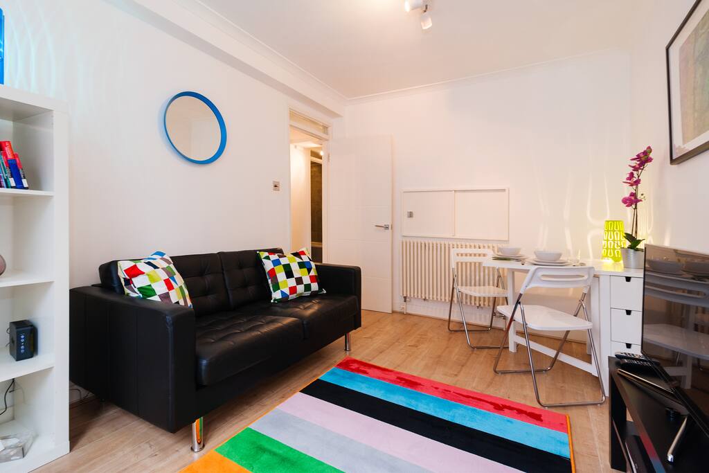 Comfy sofa and dining table / desk