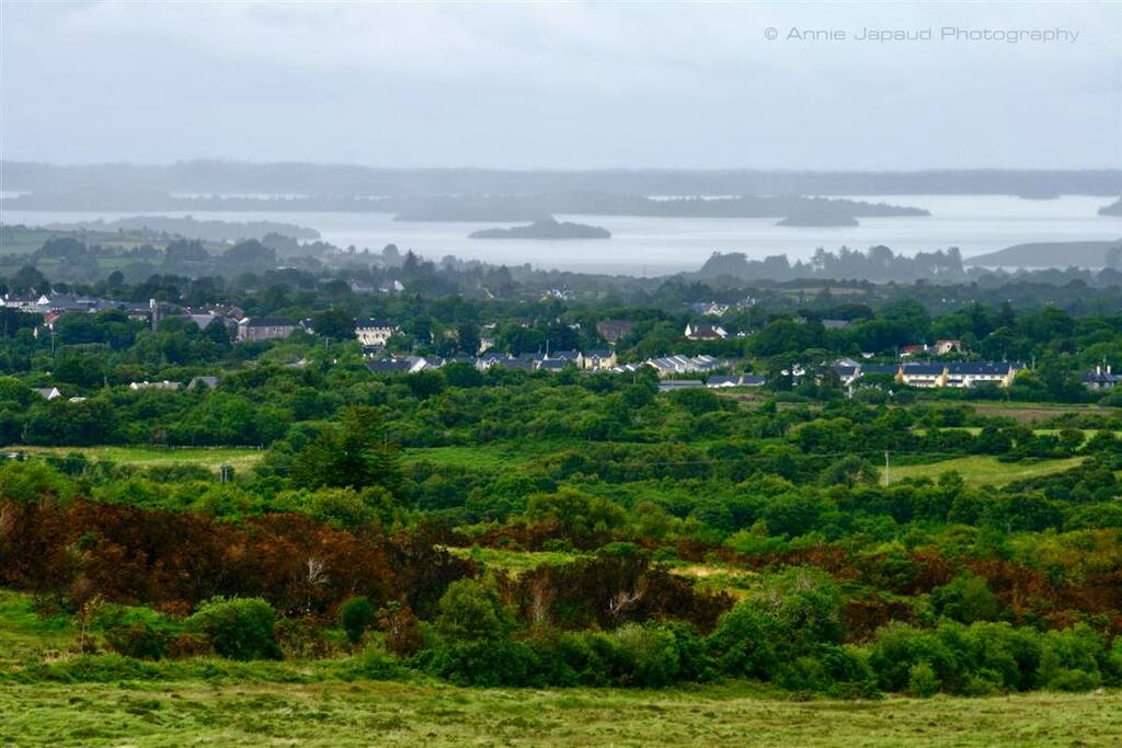 Oughterard village