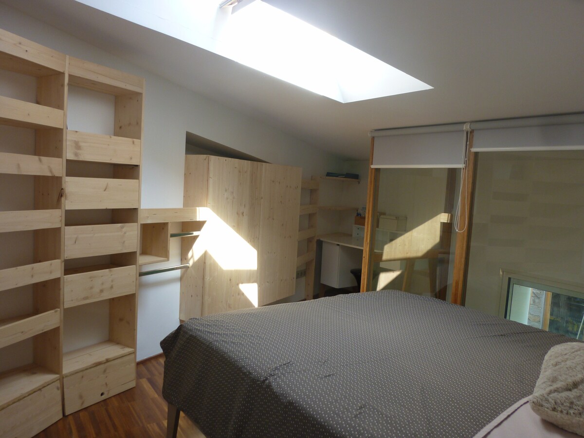 Chumba cha combes kilicho na kiyoyozi
