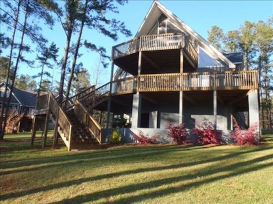 Another Day in Paradise on Lake Gaston Houses for Rent in Henrico, North Carolina, United States