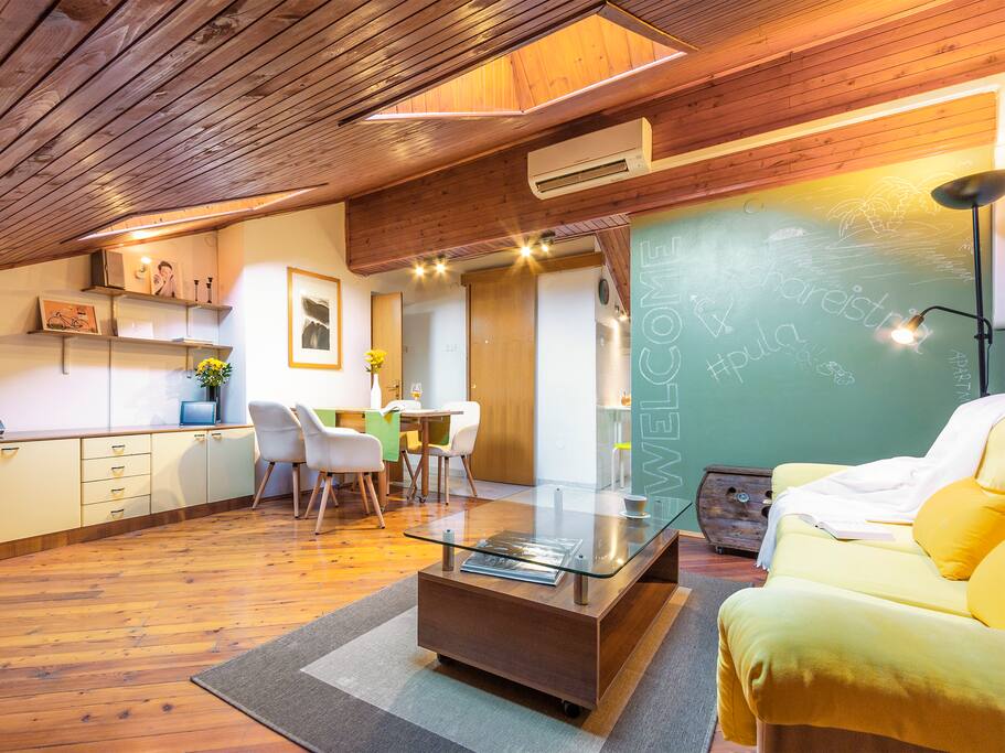 living room open space