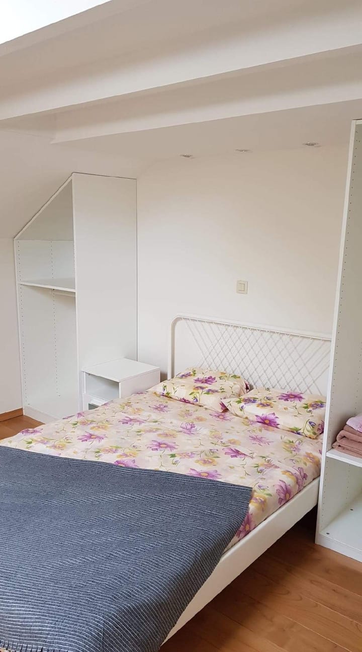 საძინებელი 1