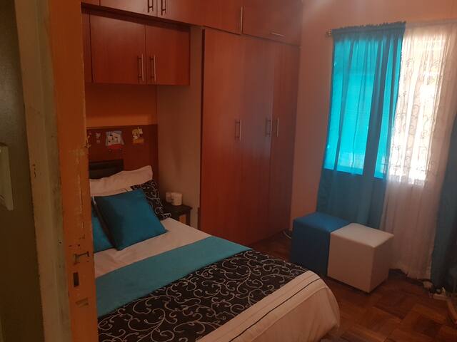 Shirley’s Sanctuary for Six gallery image 5