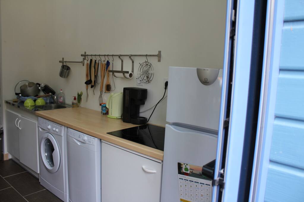 Kitchenette équipée
